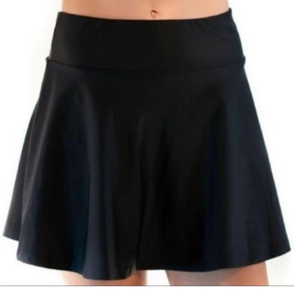 Ella Mae Flowy Midi Swim Skort Medium New